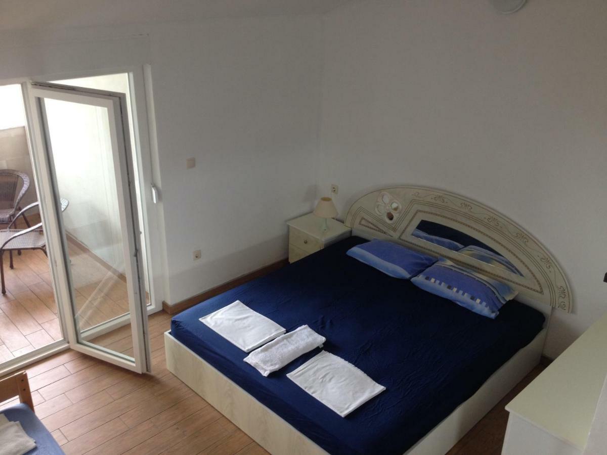 Apartments Dubravka بيروفاتش الغرفة الصورة