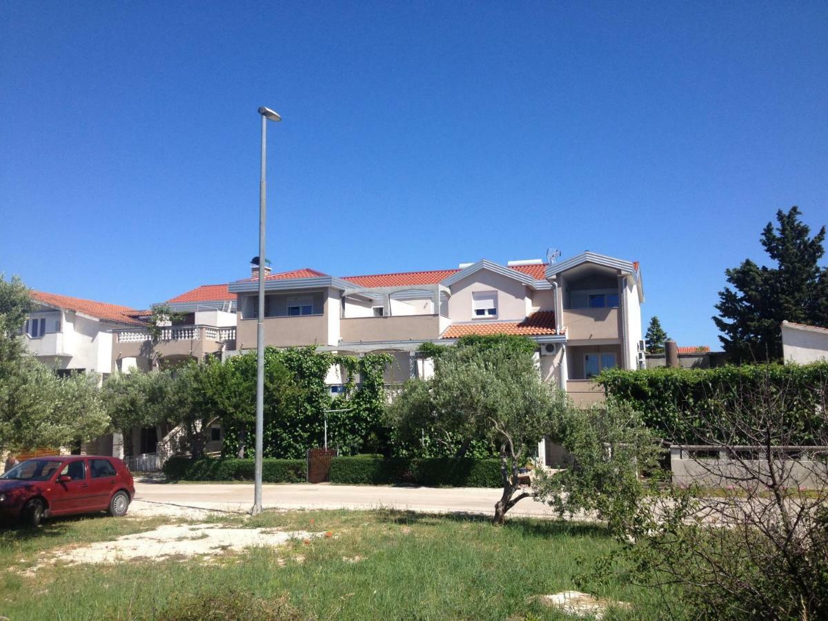 Apartments Dubravka بيروفاتش المظهر الخارجي الصورة