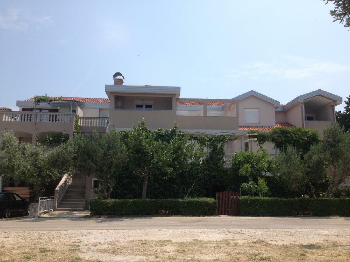 Apartments Dubravka بيروفاتش المظهر الخارجي الصورة