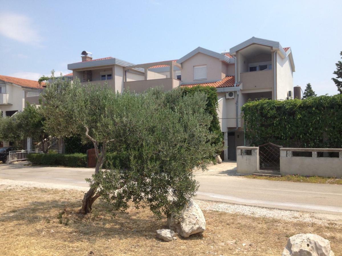 Apartments Dubravka بيروفاتش المظهر الخارجي الصورة
